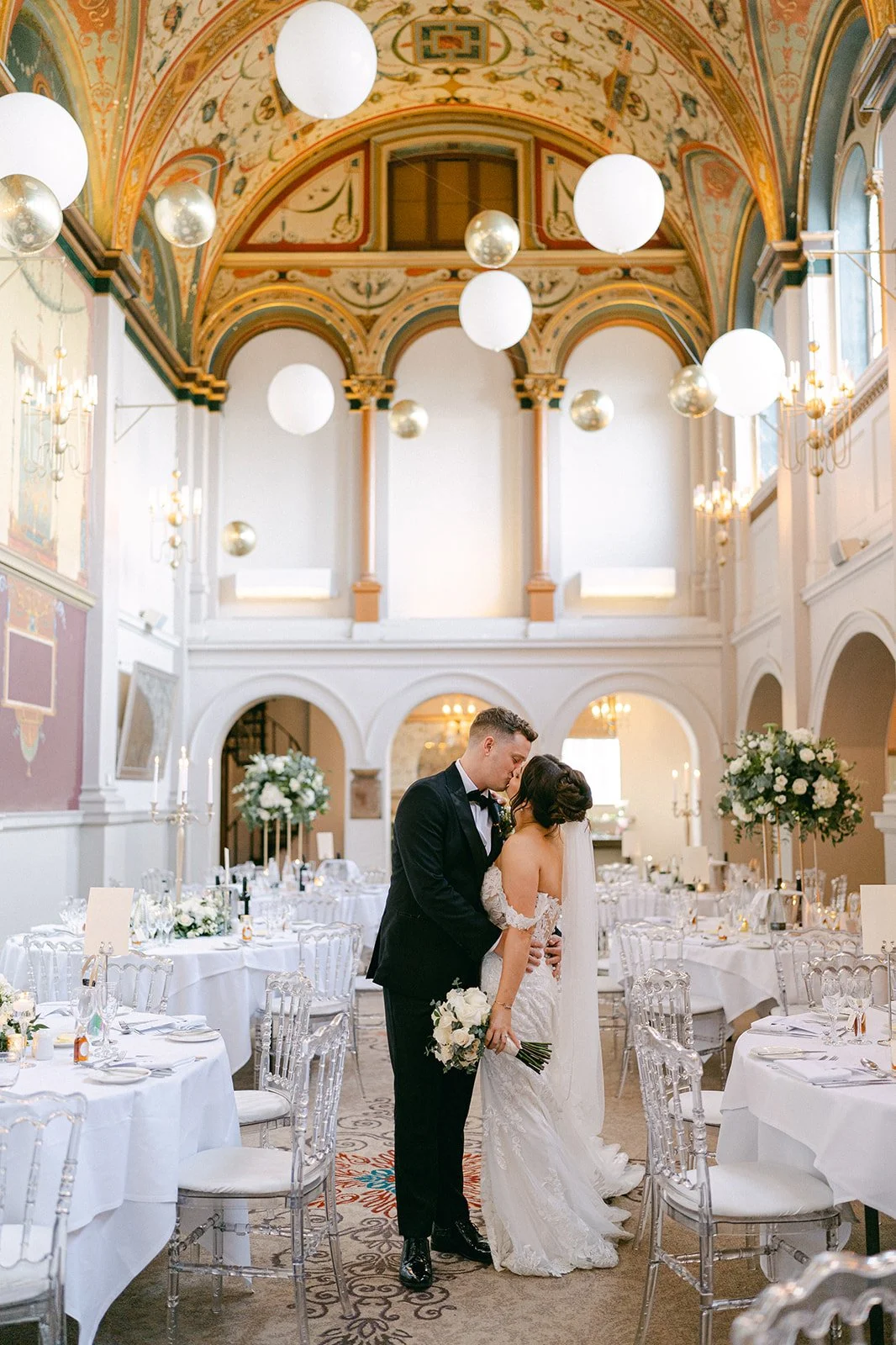 S&R Beaumont Windsor Wedding, Charlotte Burn Photography-780_websize.jpg