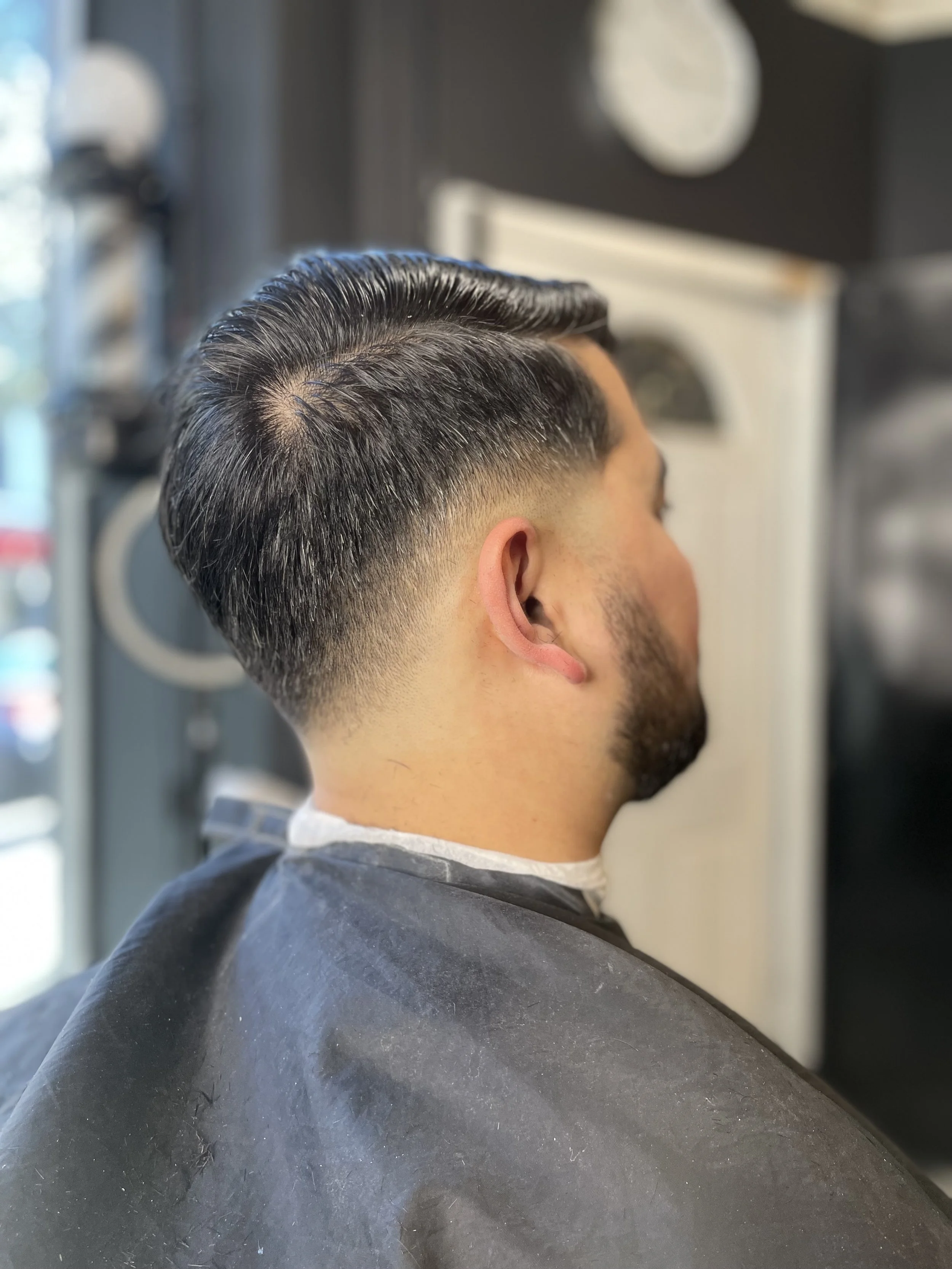 Barbershop Open Late