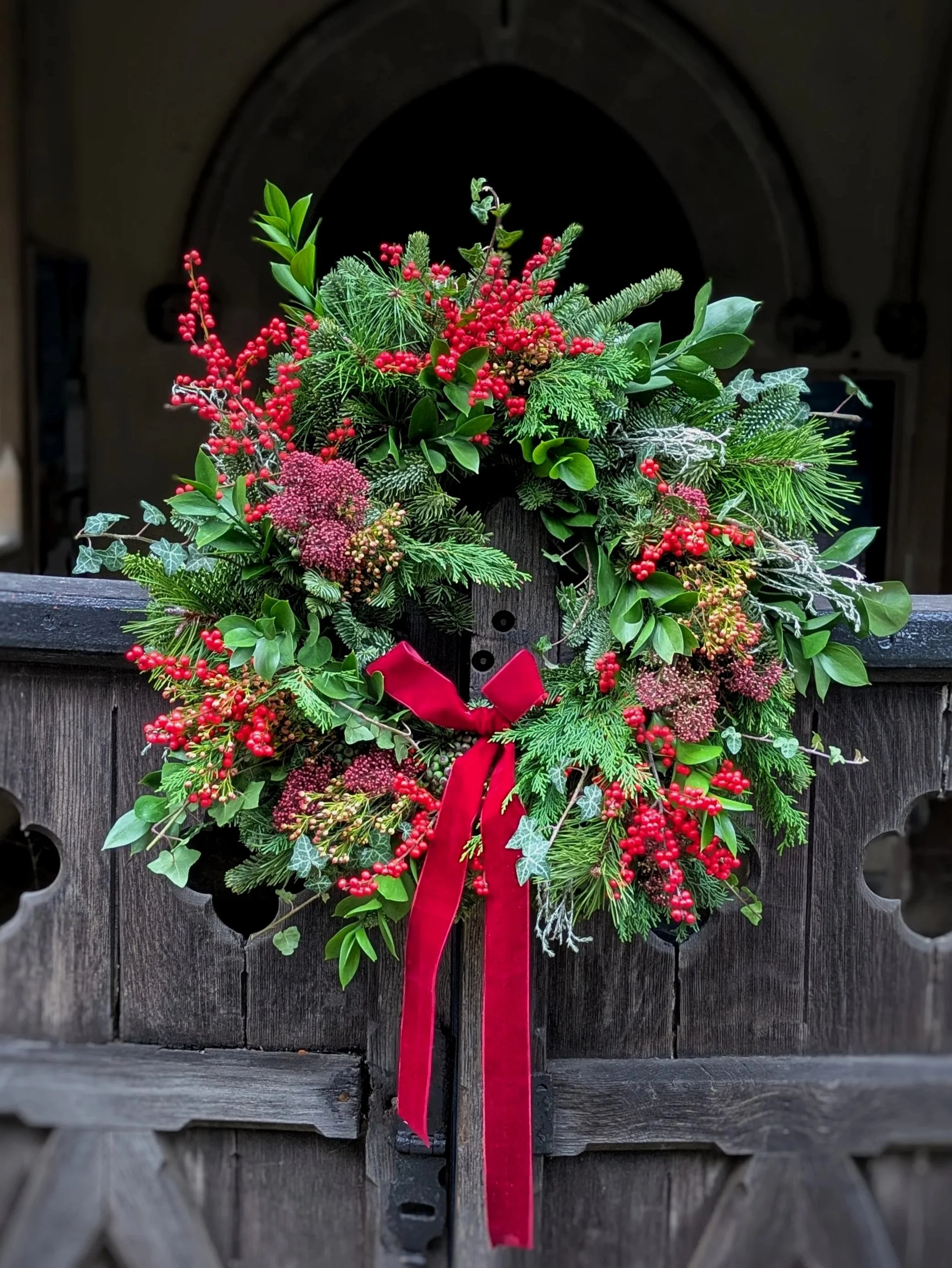 Red Robin Christmas Wreath - Hand crafted Christmas Wreath, the perfect gift or addition to your door this festive season.