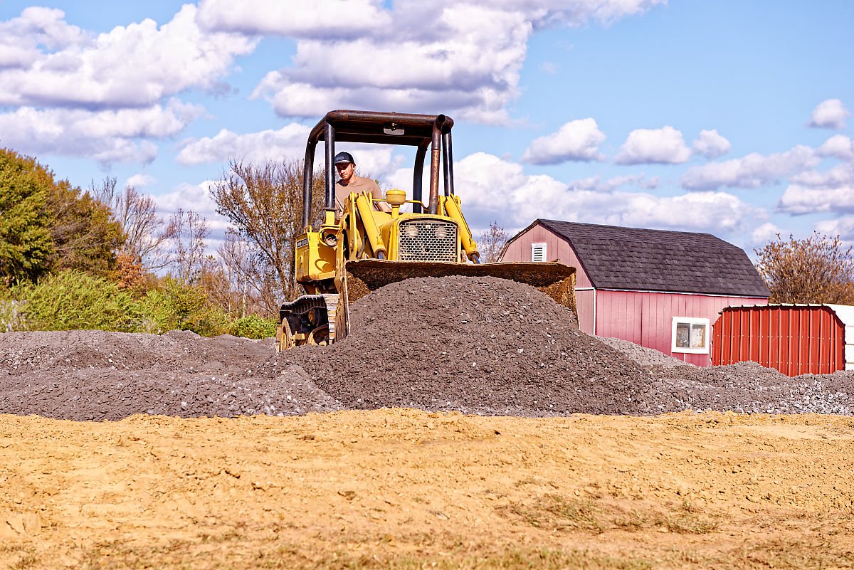 Dump Truck Gravel Hauling in Vilonia, AR