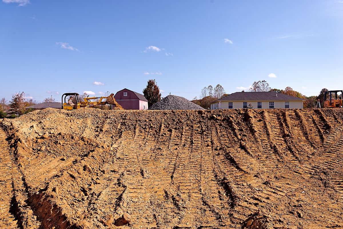 Heavy Equipment in Vilonia, AR.jpg
