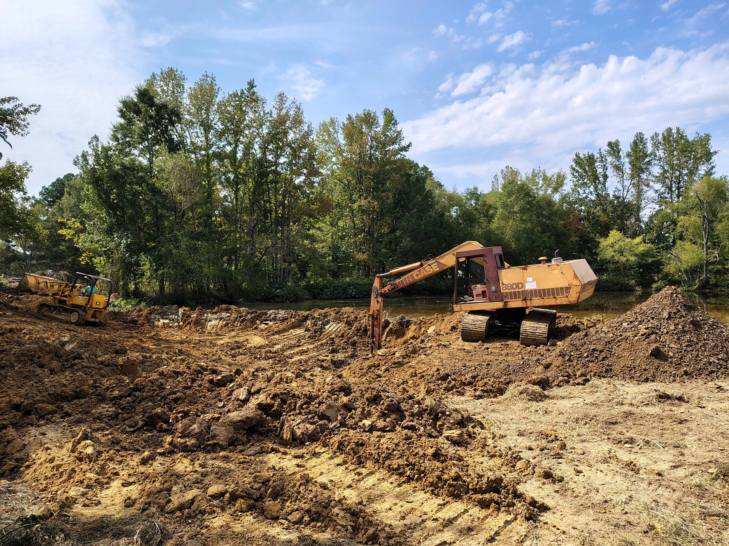 Excavation - Pond Expansion Project - Hickory Hill Dirtworks