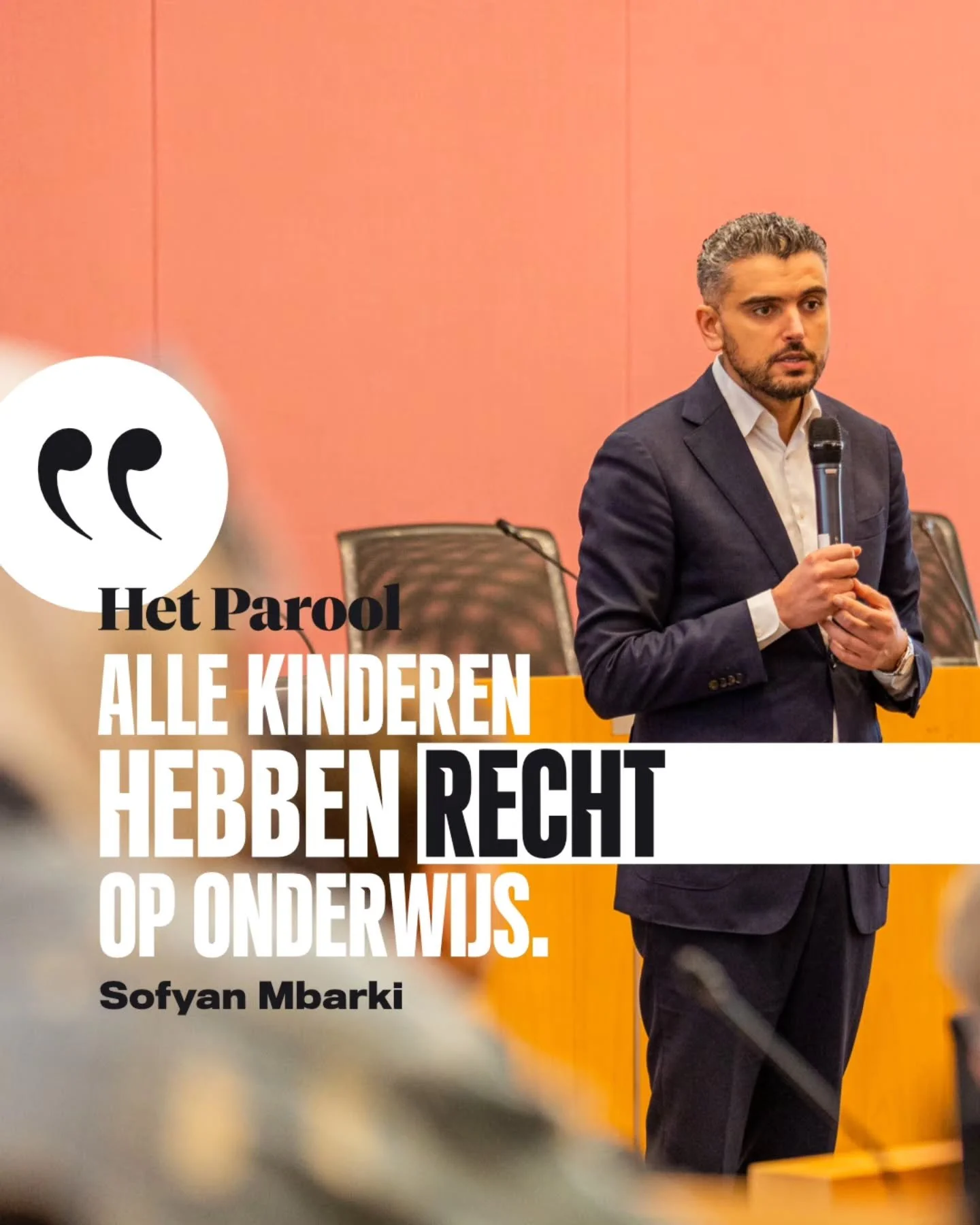Vorig schooljaar zat een recordaantal van 1183 kinderen in Amsterdam thuis. Omdat hun aantal jaarlijks groeit, willen we als gemeente voortaan sneller ingrijpen en kinderen en hun ouders gerichter begeleiden bij uitval.

🔗 Lees het volledige artikel