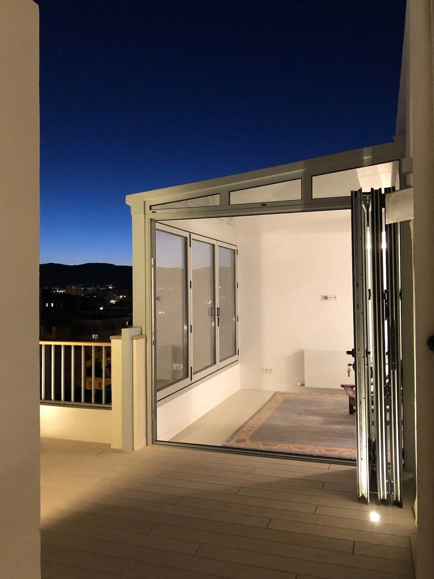 Sliding Living Room doors to terrace copy.jpeg