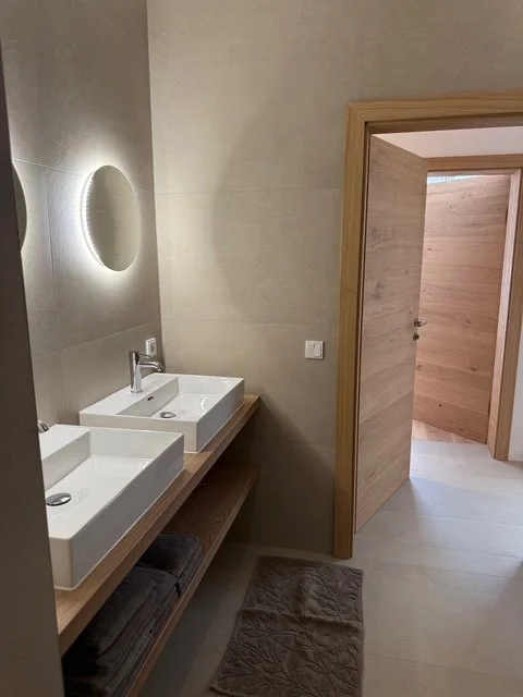 villasonnberg.com, Brixen im Thale Appartement, Unterer Sonnberg 7, Neubau, Luxusappartement, Hochwertige Einrichtung, Sonnige Lage, direkt bei der Gondelbahn