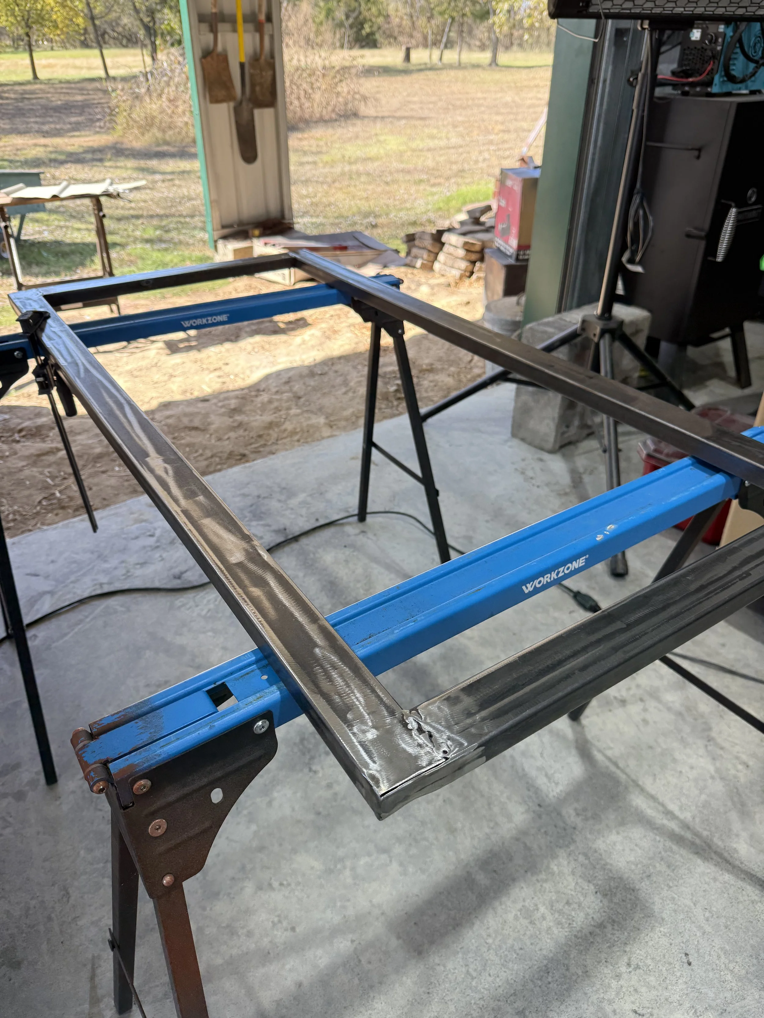 Unfinished rectangle tuding for welding table