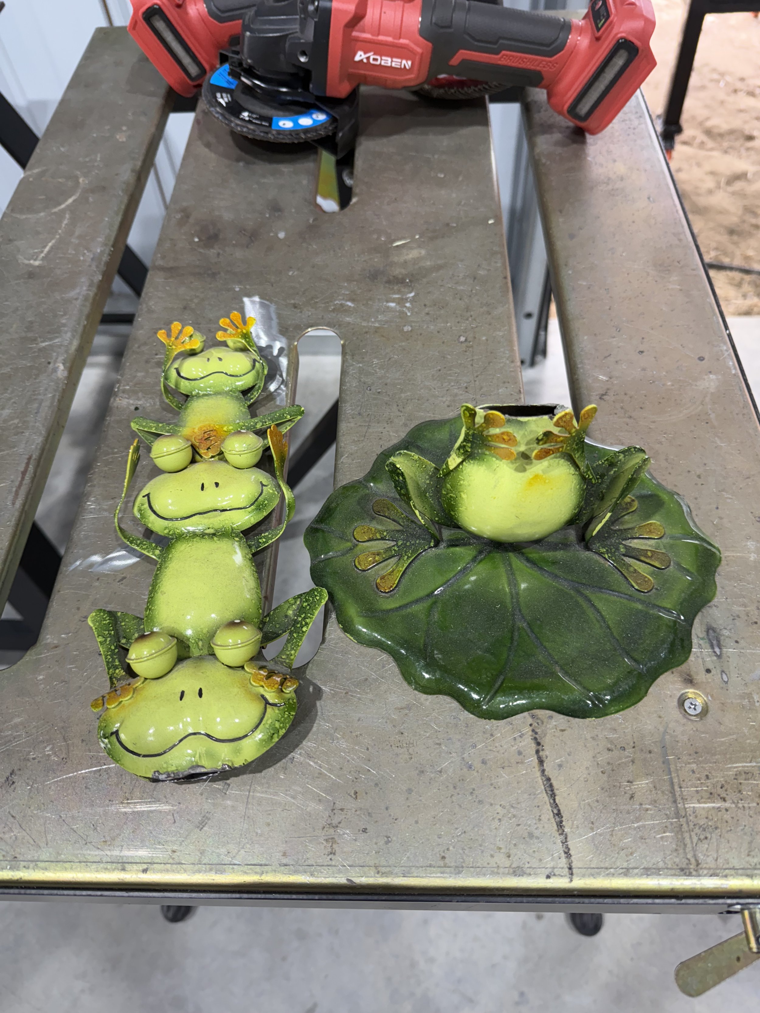 Frog door stopper that had broken