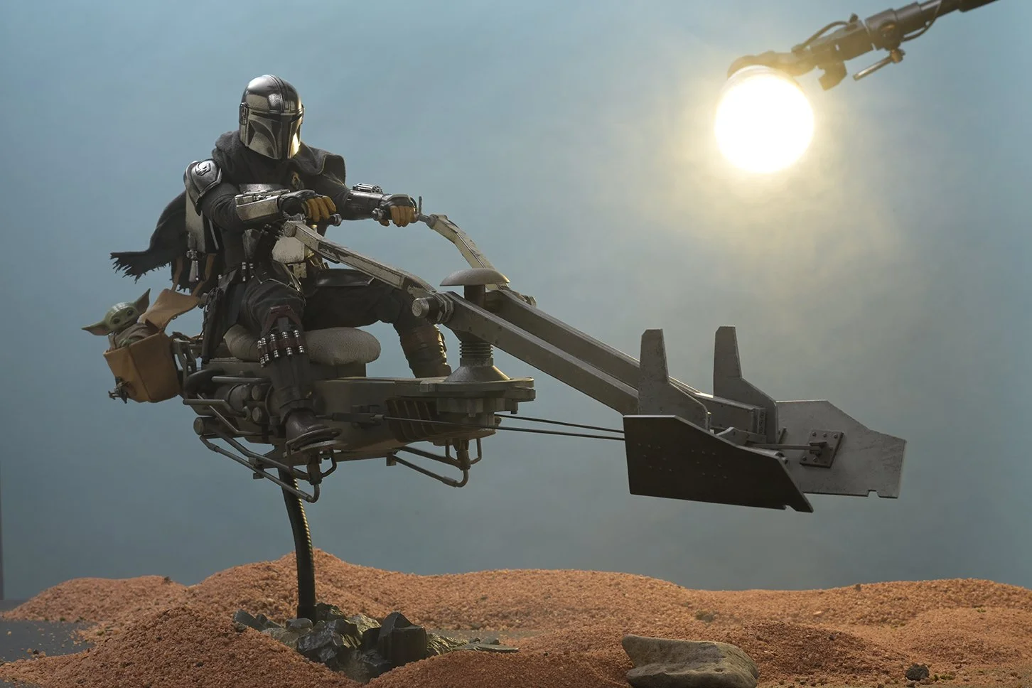 Mandolorian on Swoop Bike RAW S.jpg