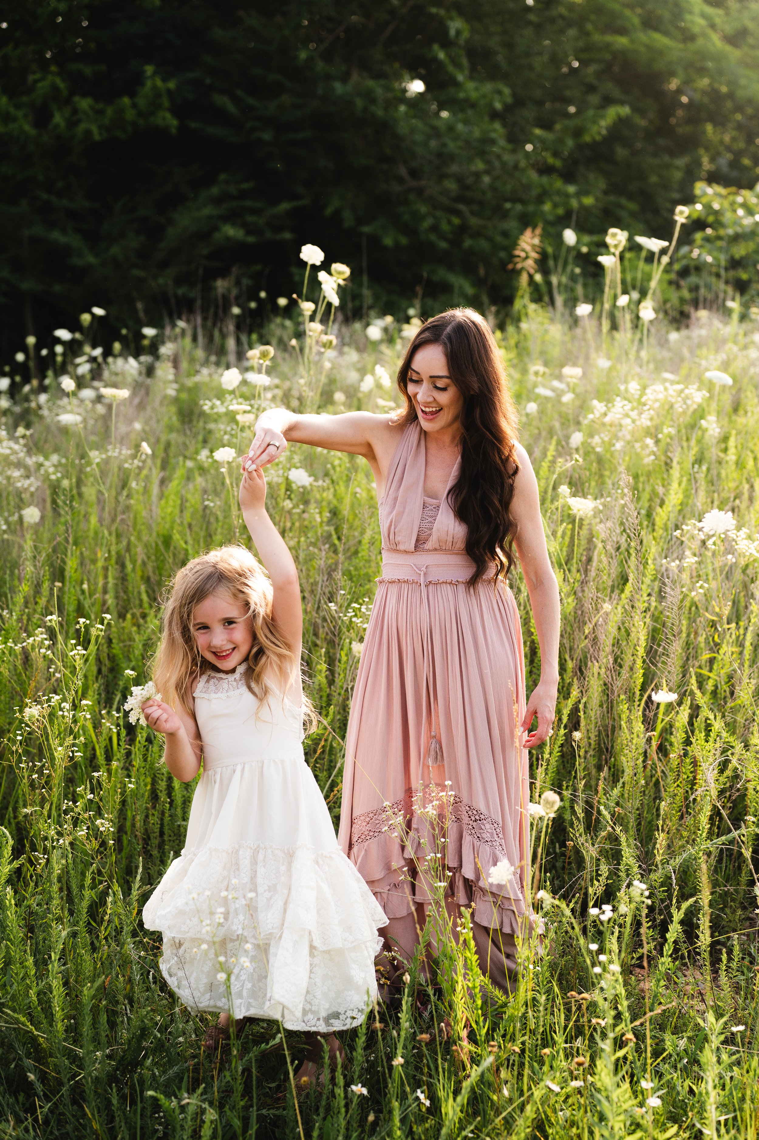 mother and daughter in flower field, family photographer, clarksville and nashville tennessee