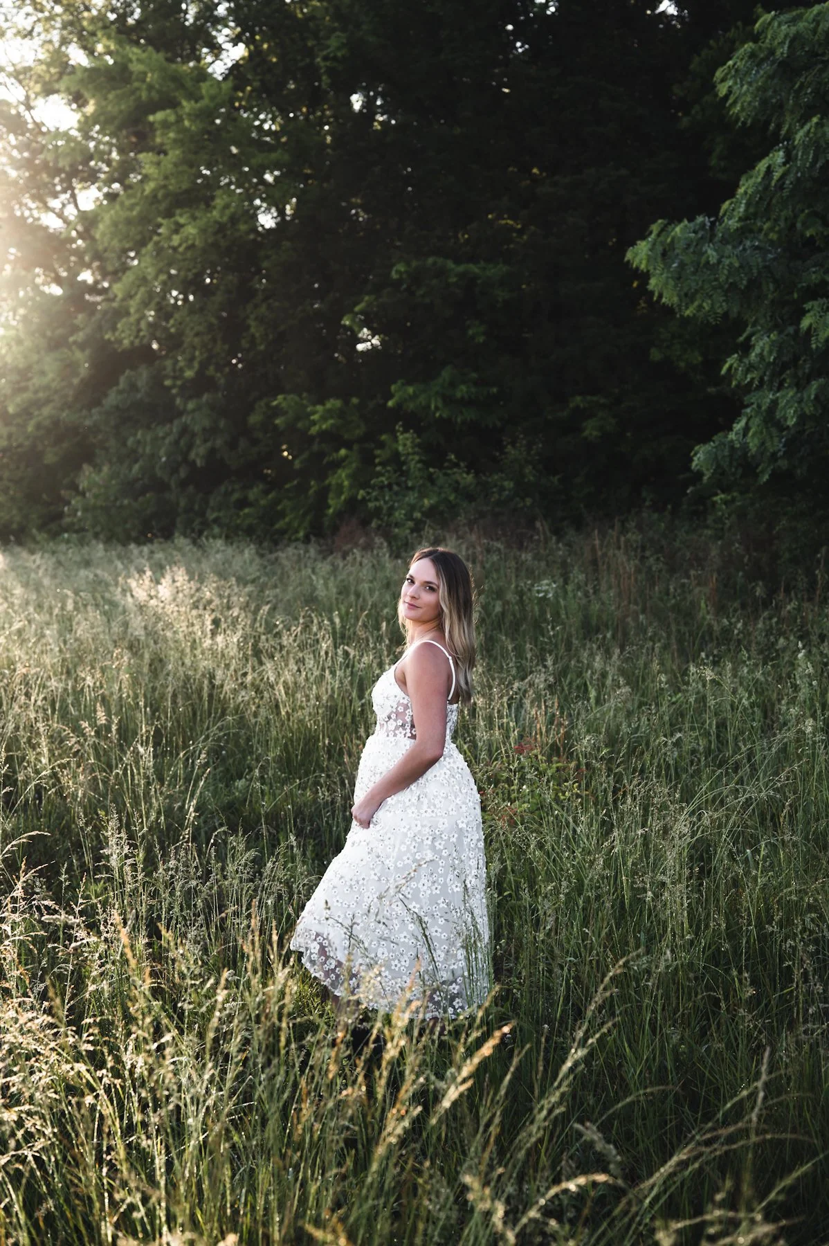 blonde-senior-field-summer-sunrise.JPG