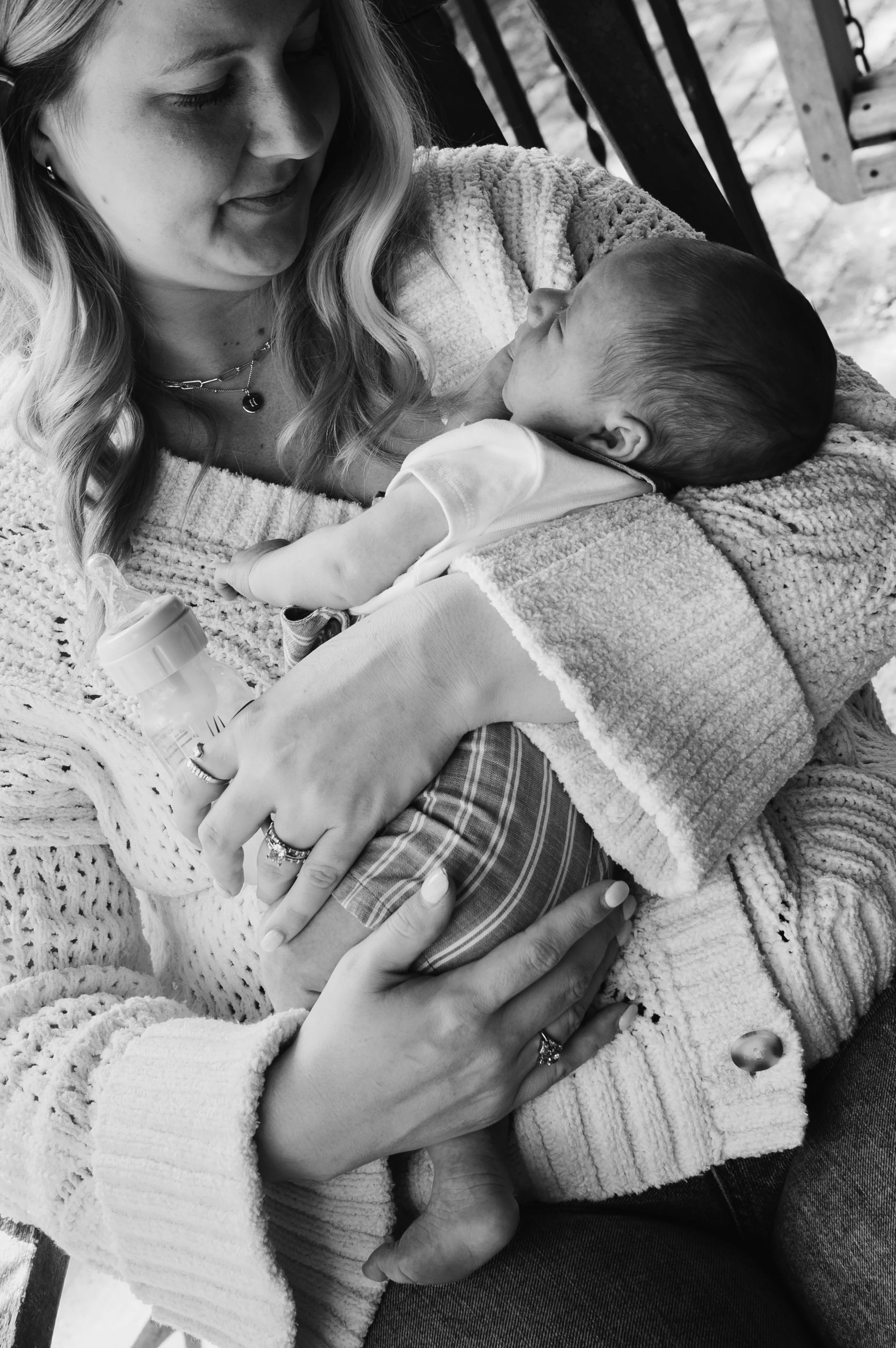 black and white, mother with baby outside, newborn photographer, photographer, clarksville tennessee, nashville tennessee
