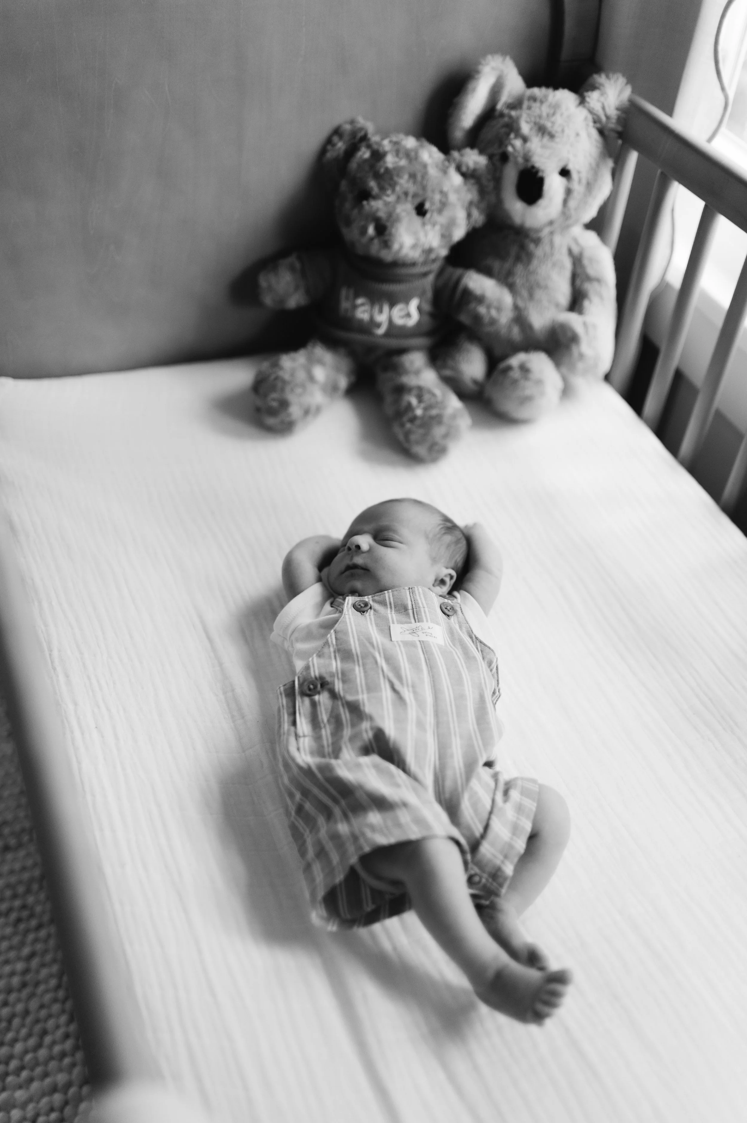 black and white, sleeping baby, crib, nursery, at home, newborn photographer, clarksville tennessee, nashville tennessee, affordable