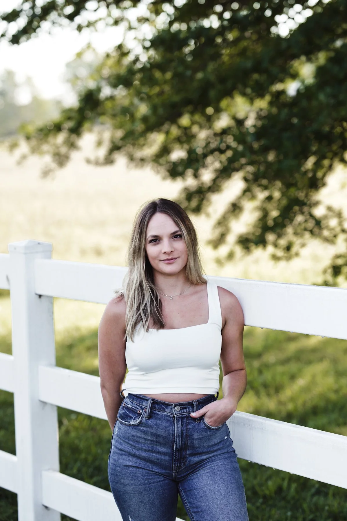 senior-portrait-summer-sunrise-farm-white-fence-2.JPG