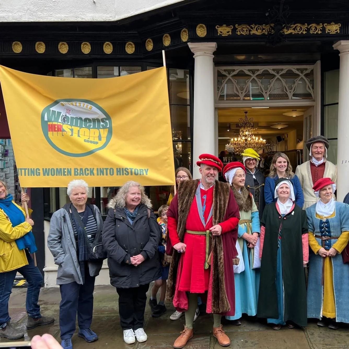 plaque unveling - this is chichester.jpg