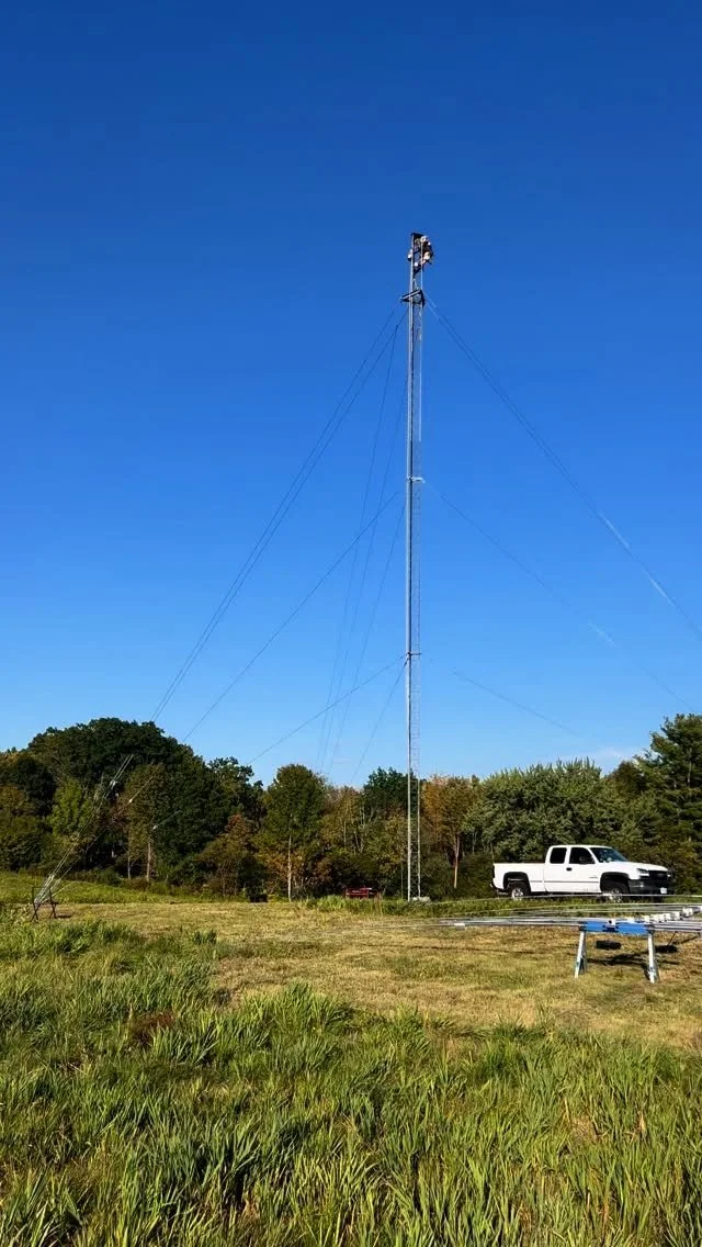 💪 90’ Tower Complete 📡
In two days with one gin pole, this rugged little tower stands at 90’ with 3 sets of guy wires and a torque stabilizer up top. Mast and rotor installed — all that’s left is bringing the antenna up to