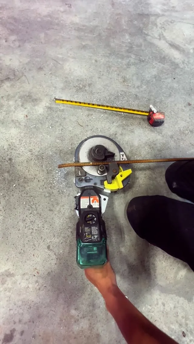 🧱 Forming Rebar Hoops for a USTower HDX-555 Foundation 🔧
This rebar is bent to exact manufacturer specs using a rebar bender, ready to be tied, lashed, and sunk in concrete. Prep done right = structures built to last 💪⚡
#VCTowers #hamradio247 #t