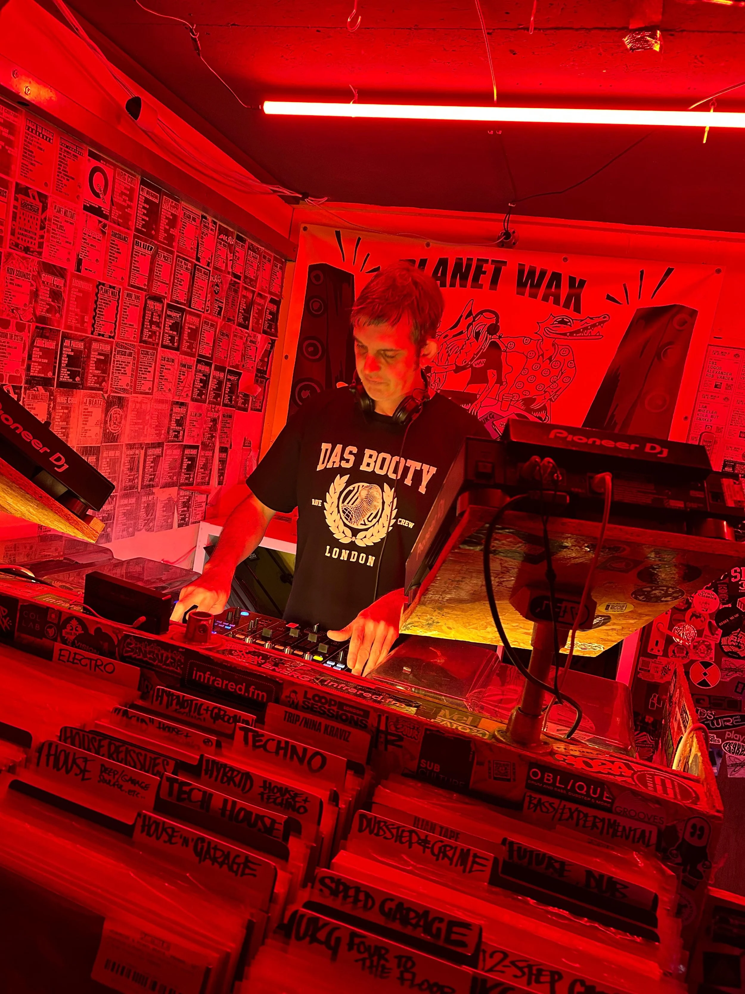 WhatsApp Image 2026-03-19 at 19.10.53 (5).jpeg