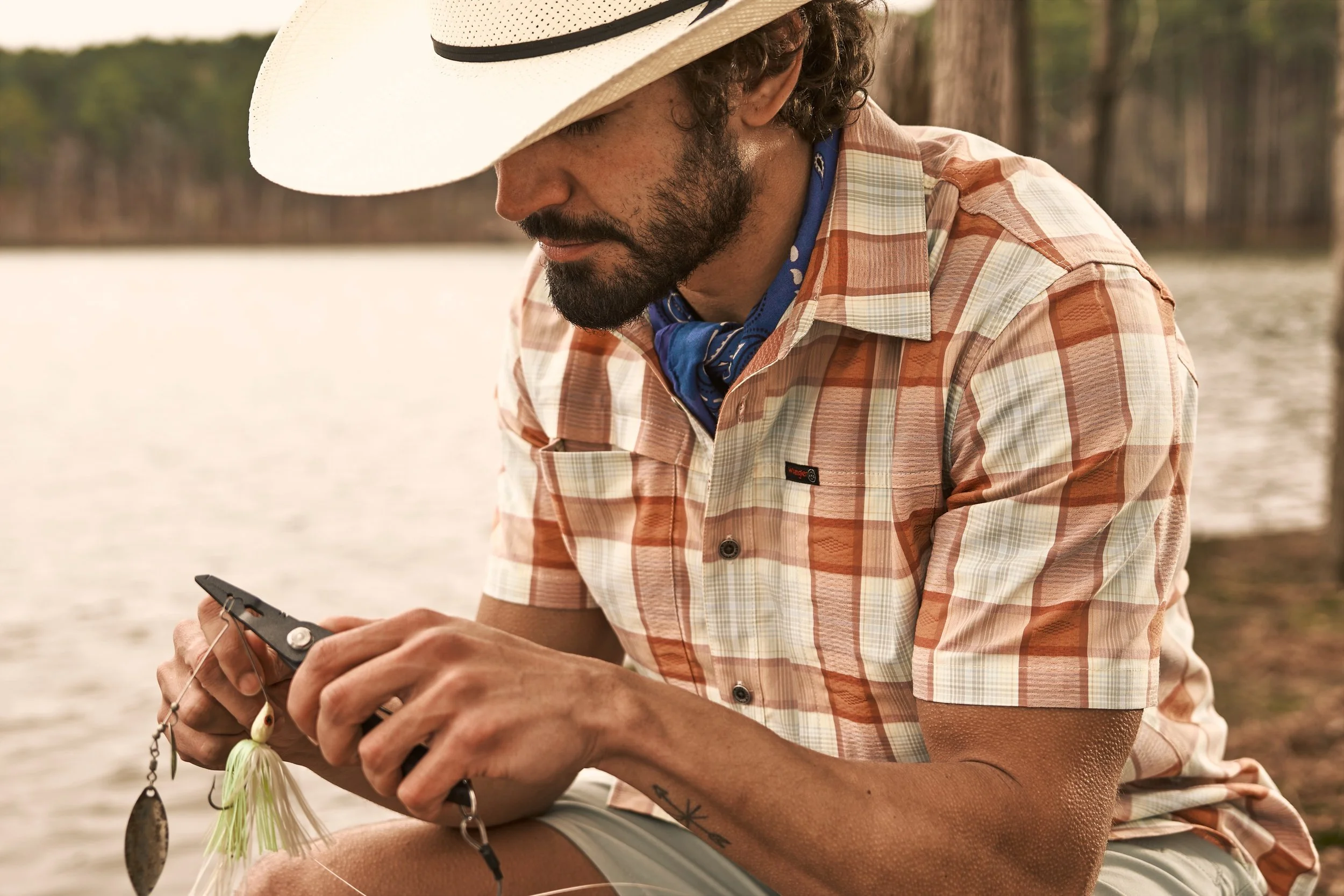 Shot 2_ATG_SS26_112374982_112375102_WRO_7964.jpeg