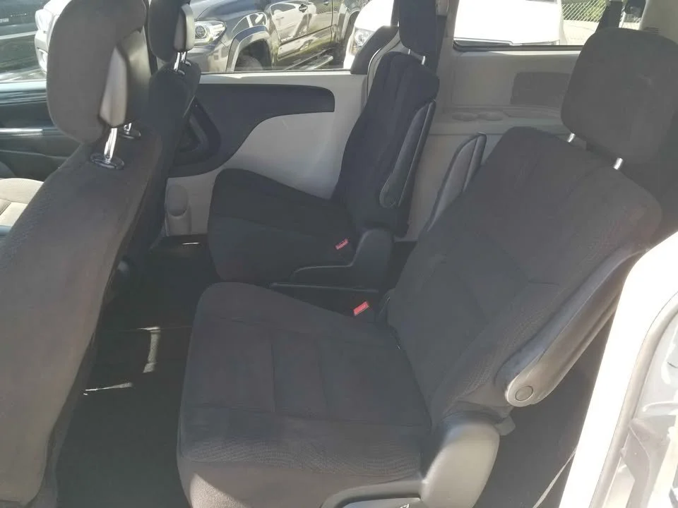 2014 Dodge Grand Caravan #81 6.jpg