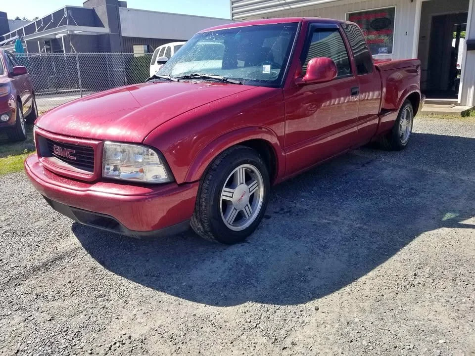 1998 GMC Sonoma #65.jpg