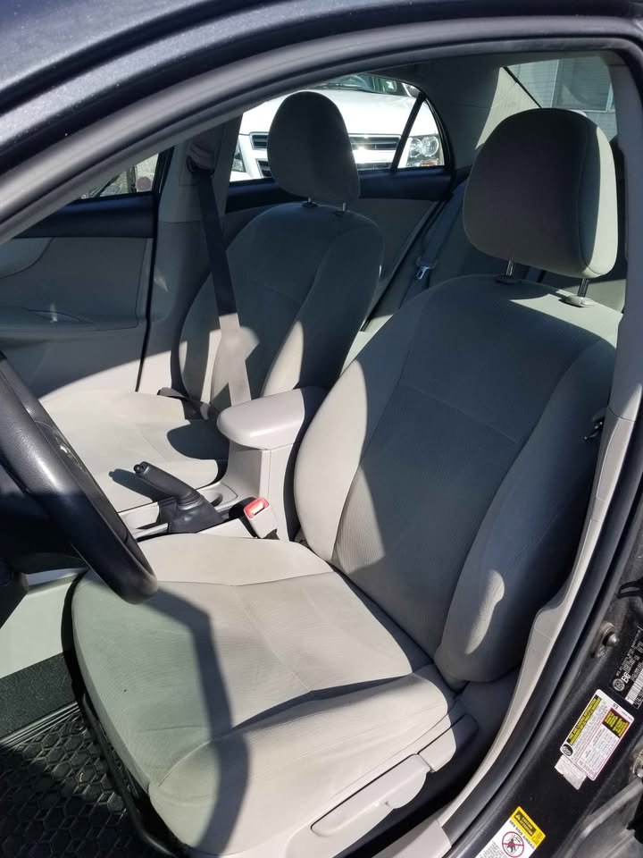 2013 Toyota Corolla #77 7.jpg