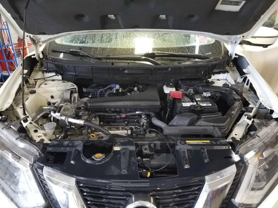 2017 Nissan Rogue SV AWD 10.jpg