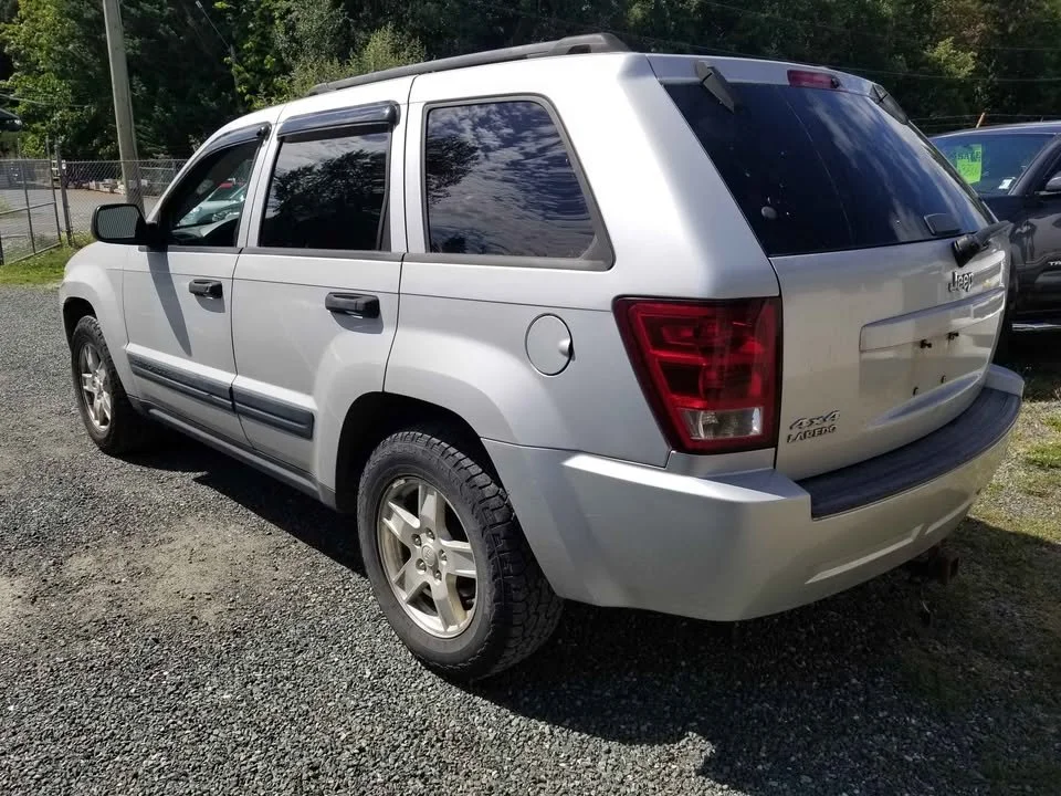 2006 Jeep Grand Cherokee #73 4.jpg