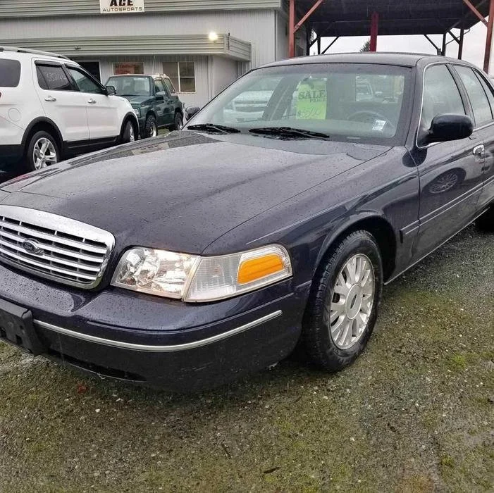 crownvic1.jpg