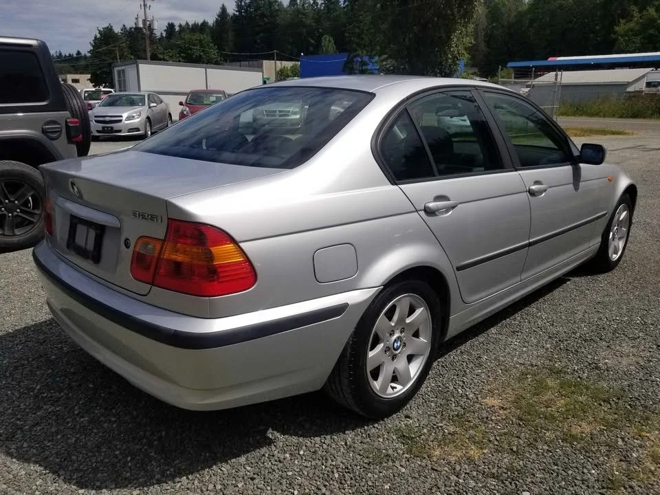 2003 BMW 325I #67 4.jpg