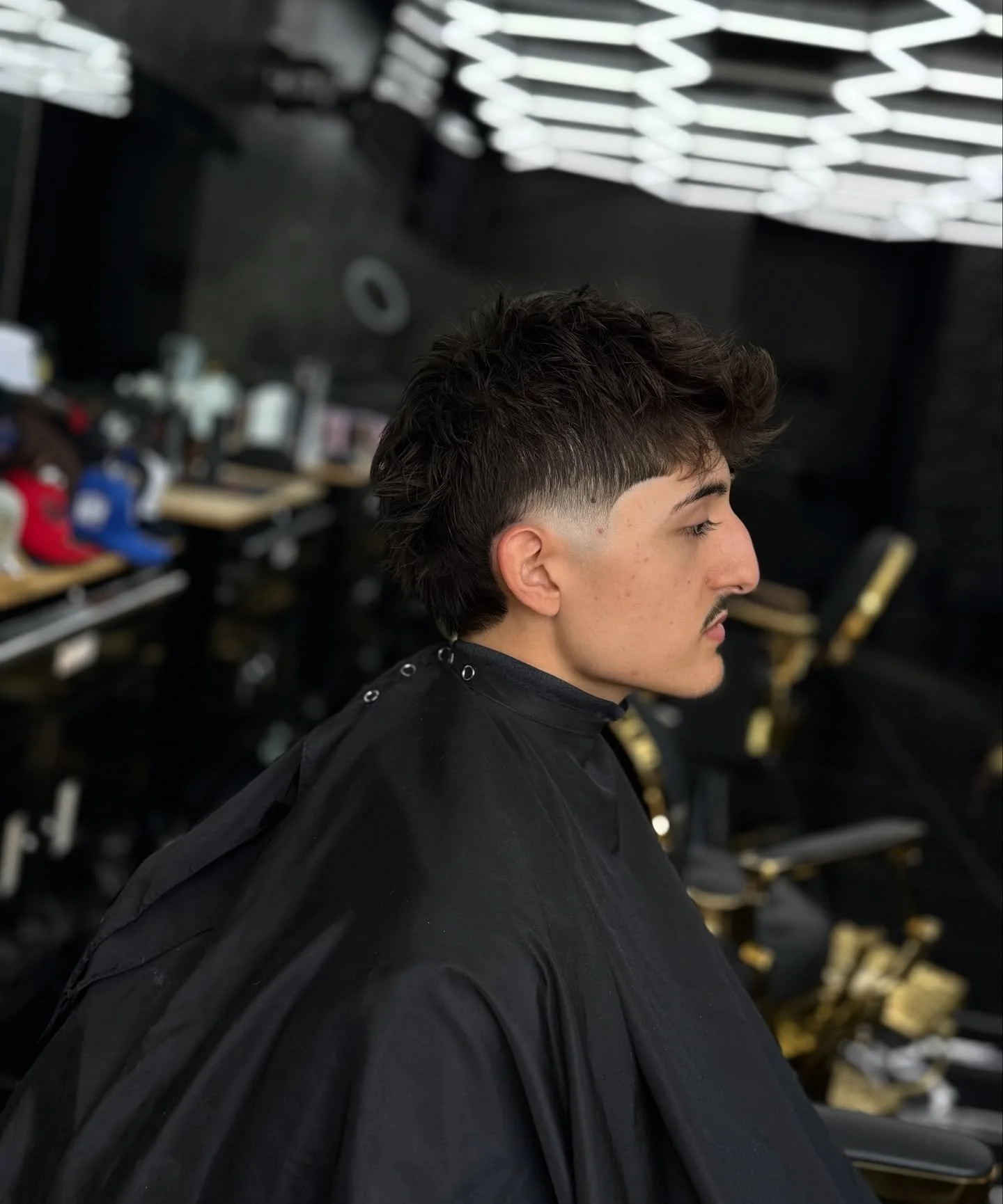 📍 1045 W Busch Blvd &ndash; El Barbershop Tampa
Walk-ins bienvenidos.

#ElBarbershopTampa #BarberosDeTampa #CorteFresh #FadeLimpio #Barber&iacute;aTampa #BarberLife