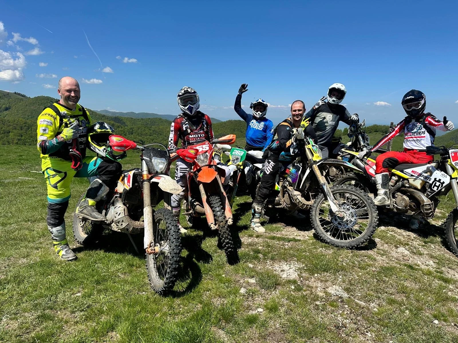 6866c99e-7c2f-4f2c-a683-2efaa3ada627 (1).JPG