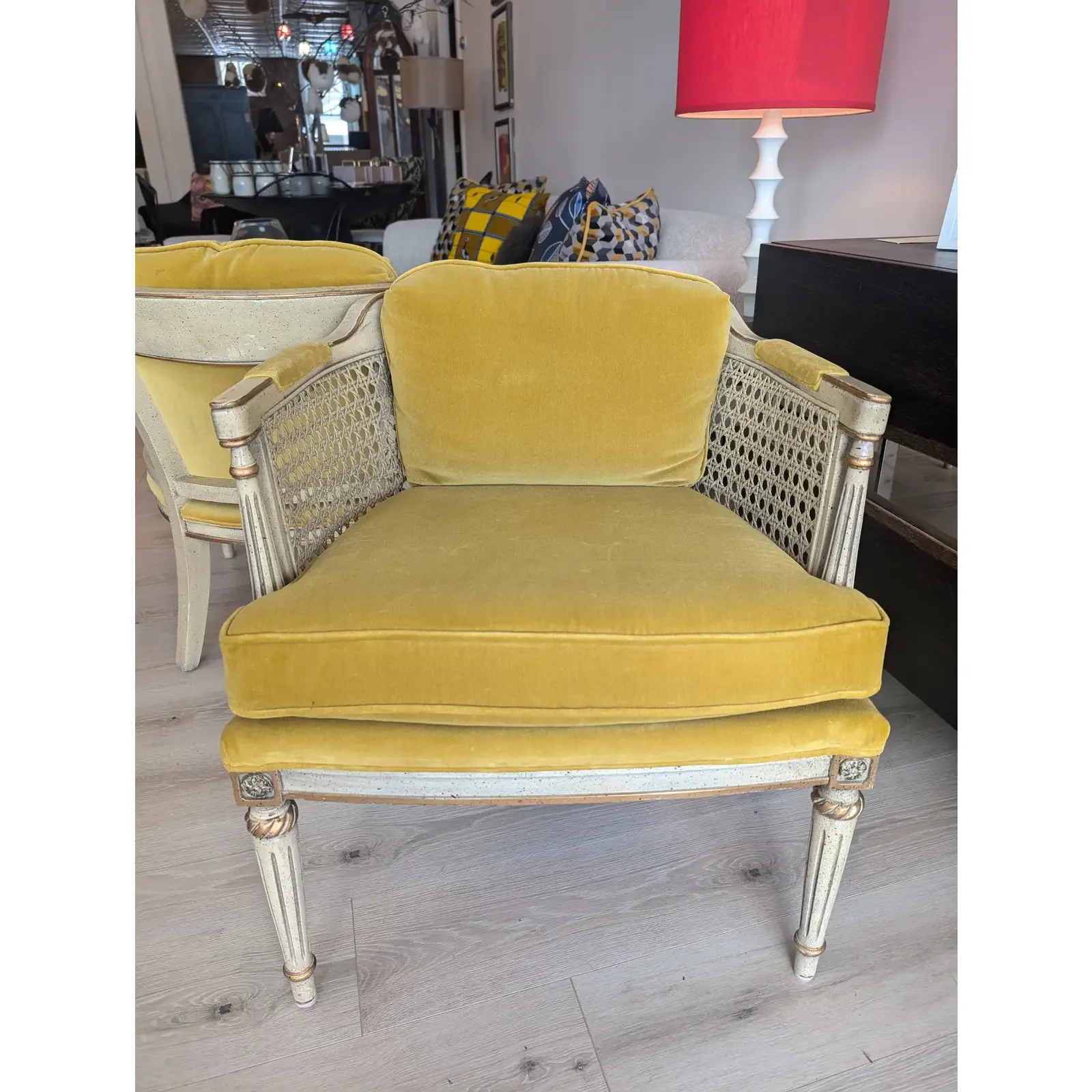 1940s-vintage-lewittes-chairs-set-front.webp