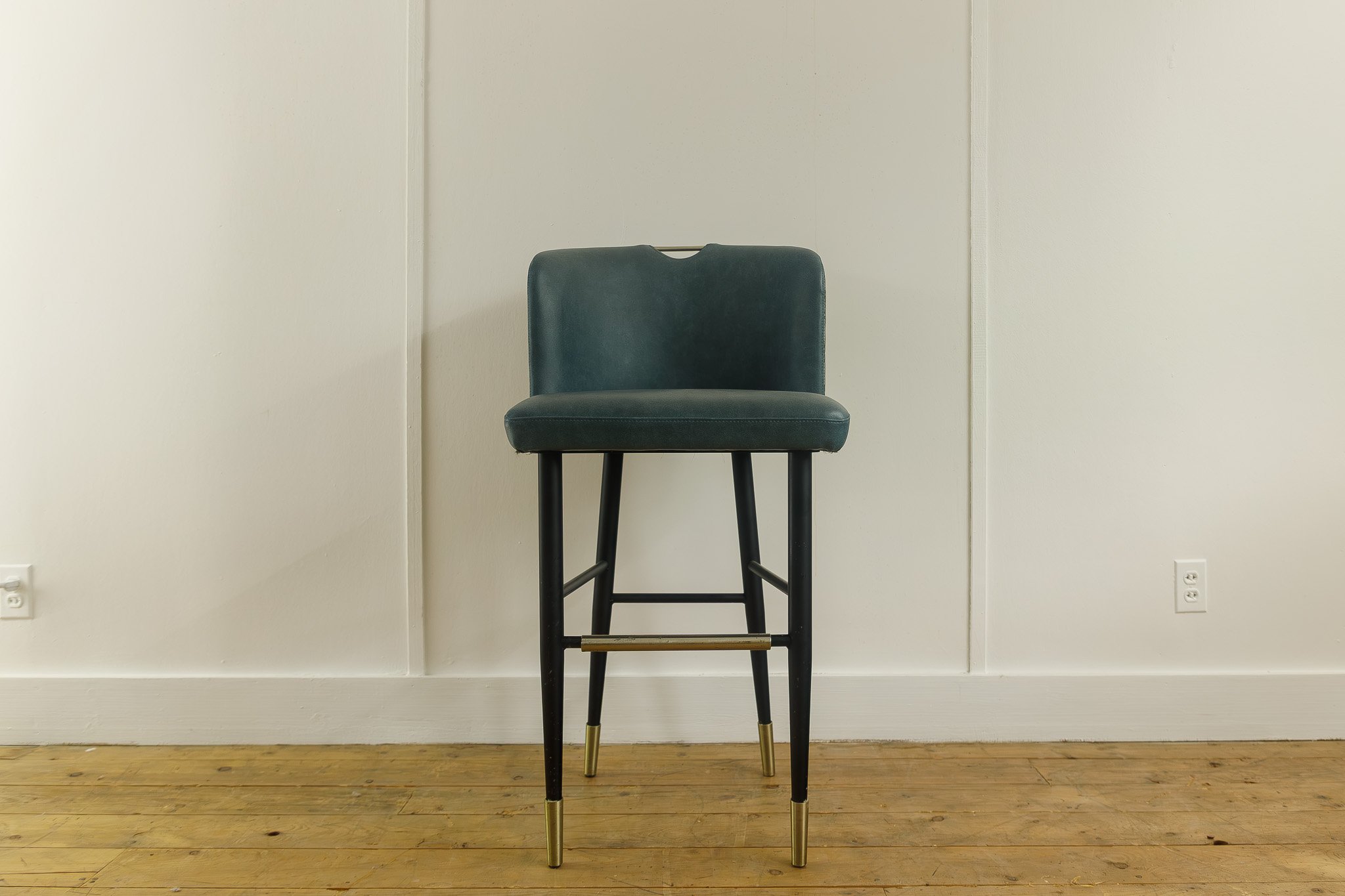 superior-seating-hospitality-teal-kravet-barstools-set-of-2-front.jpg