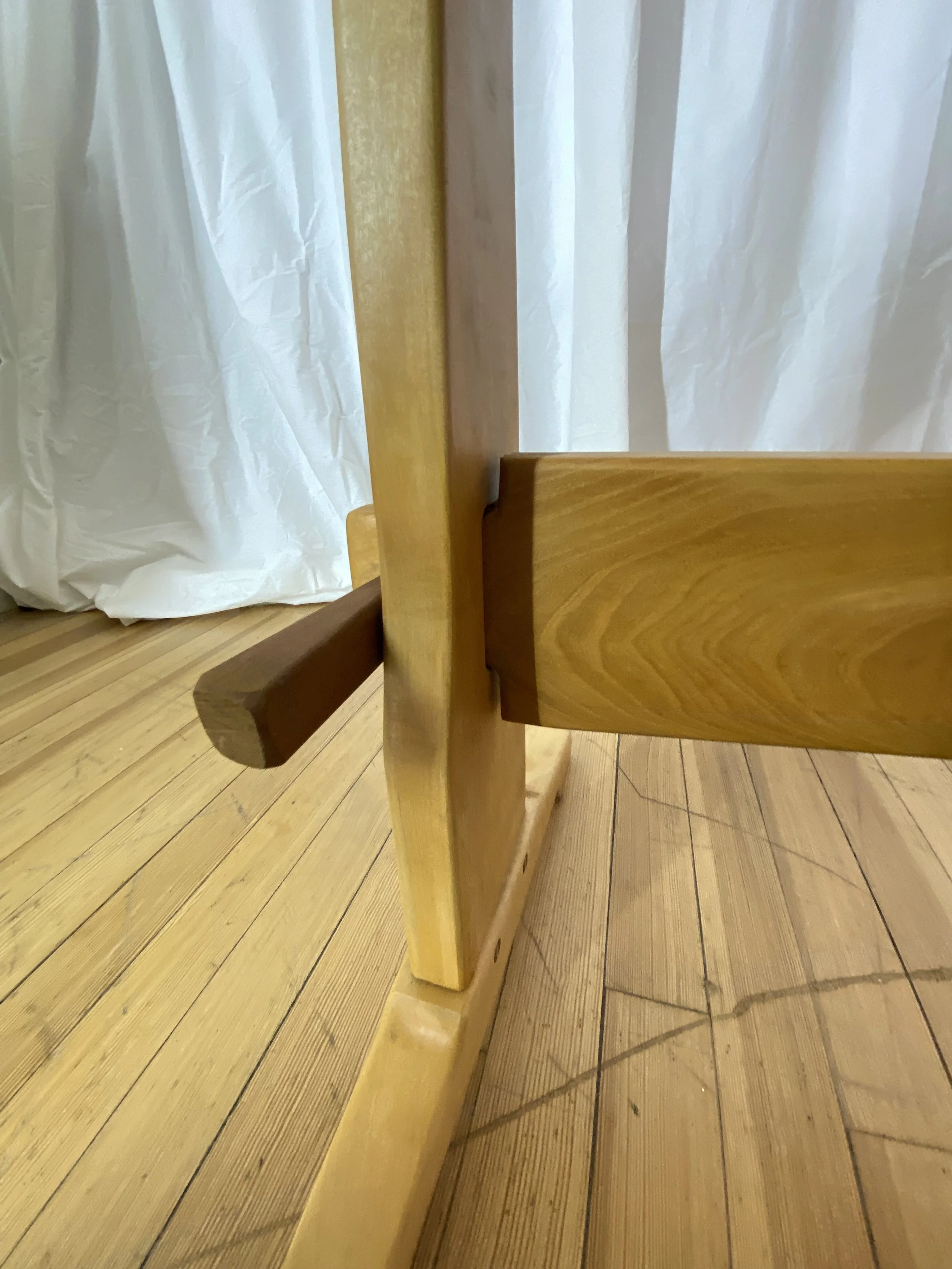 harnett-wood-designs-trestle-table-details.jpg