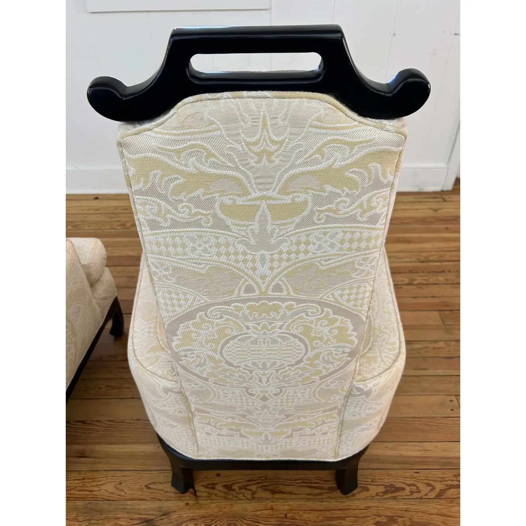 james-mont-style-1960s-throne-chairs-in-excellent-vintage-condition-original-brocade-upholstery-in-excellent-condition-2589 (1).webp