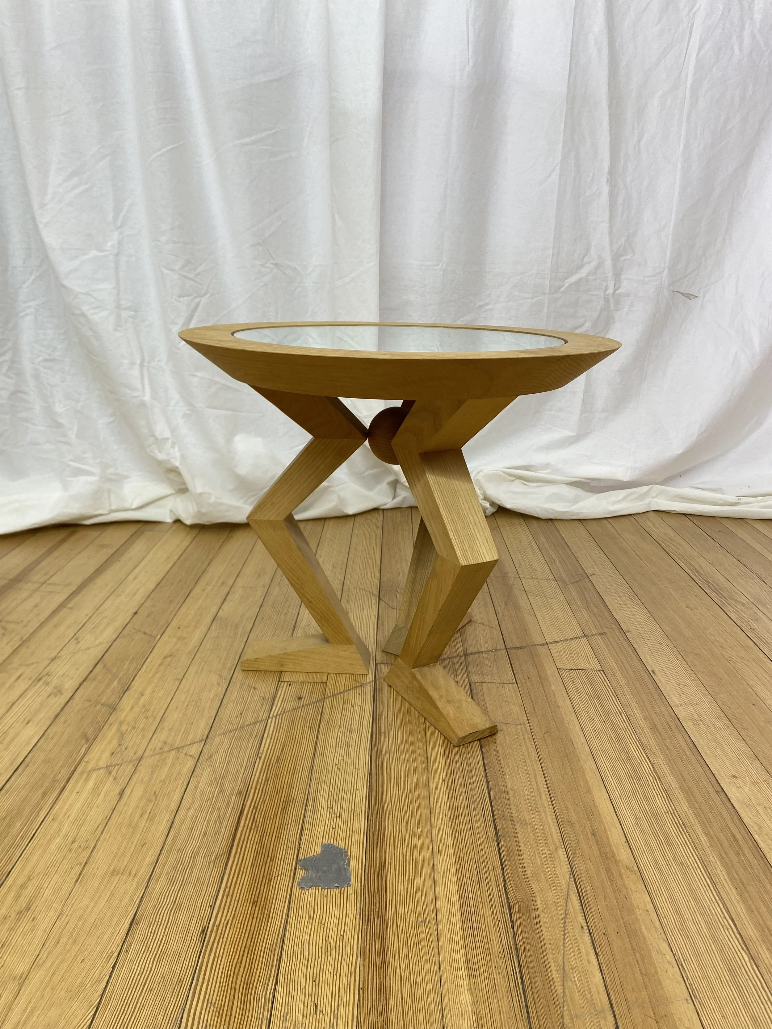 gepetto-table-stanley-friedman-angle.jpg