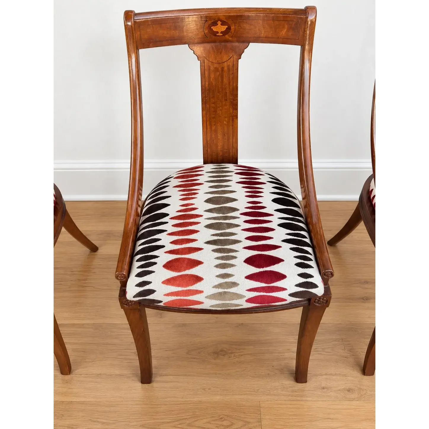 vintage-neoclassical-style-dining-chairs-set-of-6-newly-upholstered-in-abstract-patterned-velvet-7920.webp