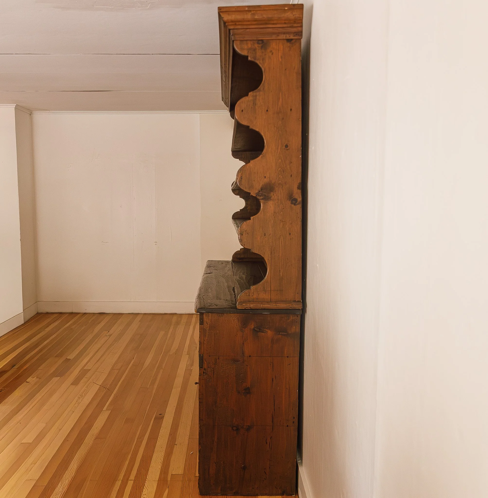 vintage-early-american-wood-hutch-left-side.jpg