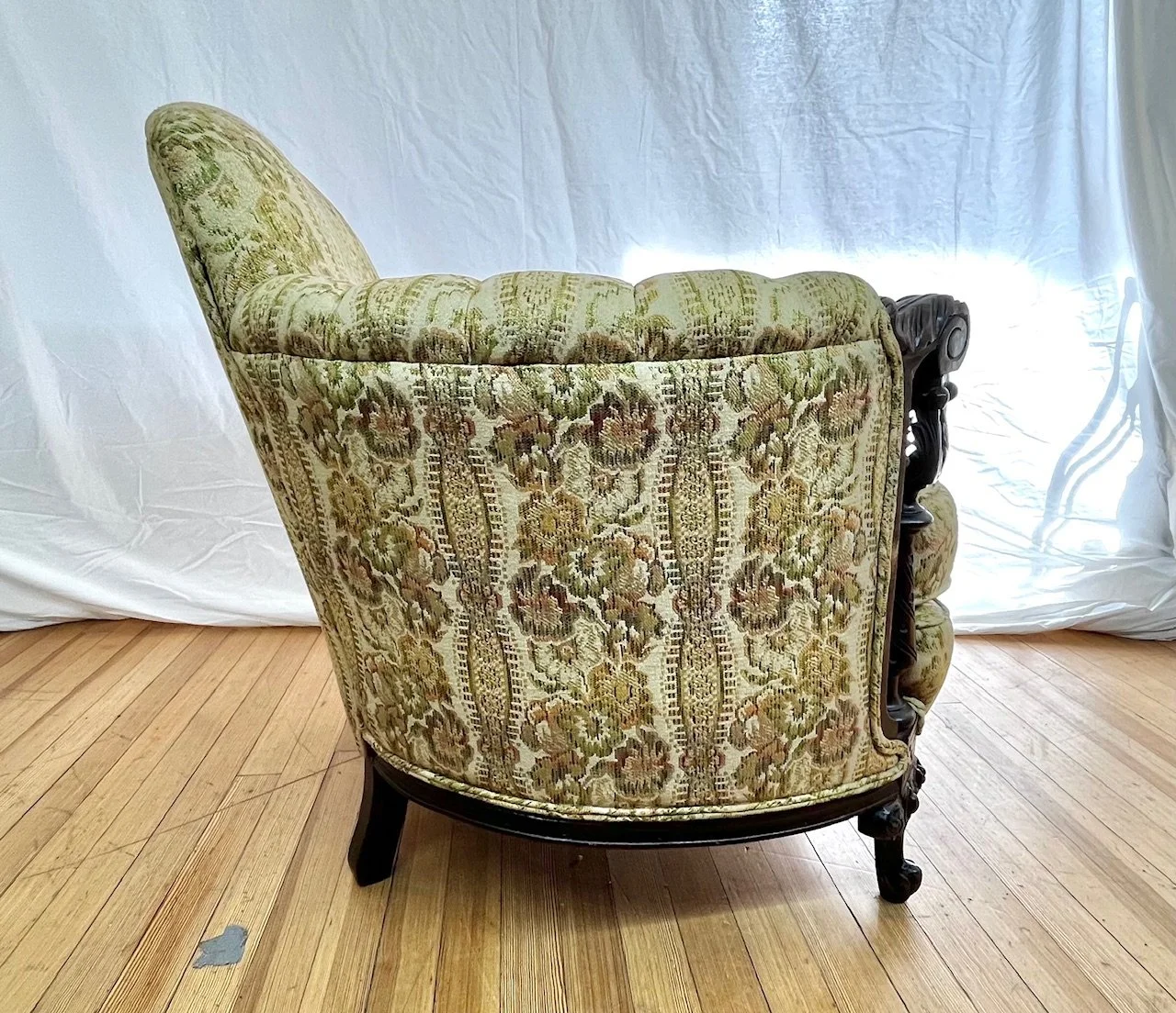 louis-xv-bergere-chair-right-side.jpeg