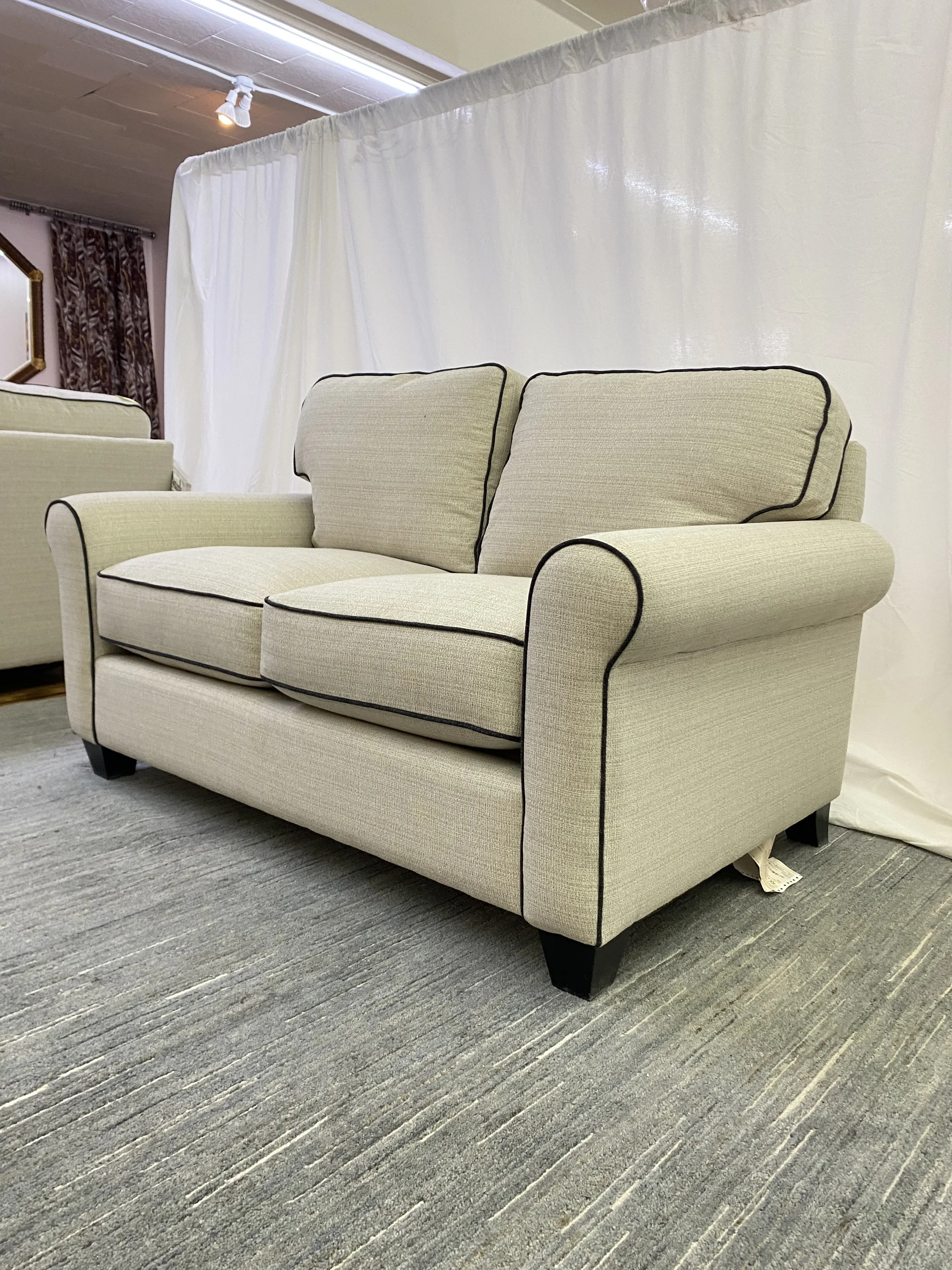 craftmaster-loveseat-right-side.jpg
