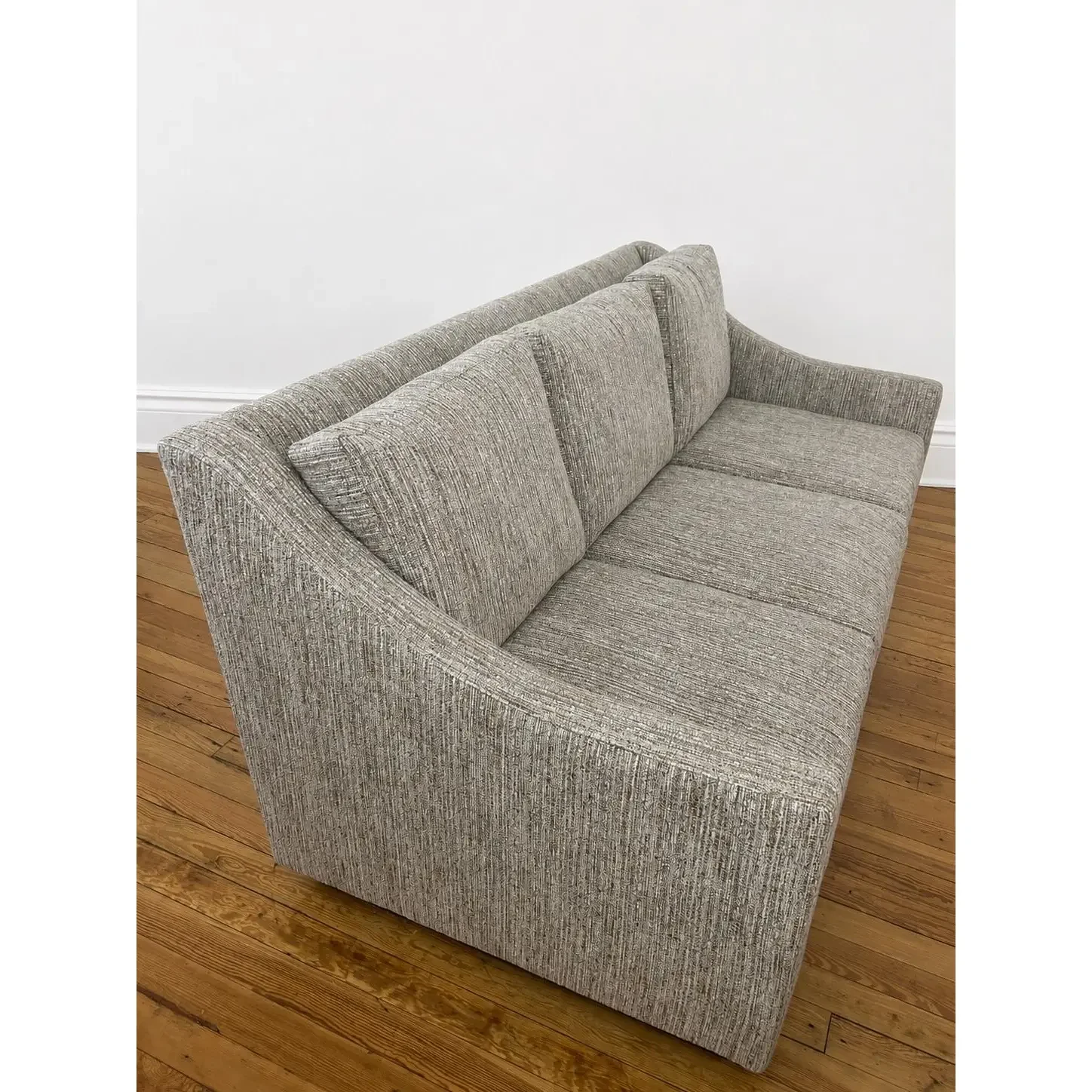 beautiful-kravet-3-seater-sofa-in-boucle-3621.webp