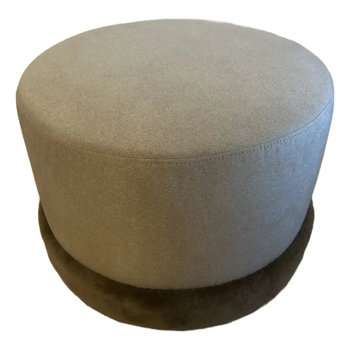 custom-merino-wool-and-sheepskin-ottoman-0245.webp
