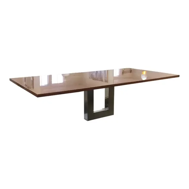 brueton-plattus-dining-table-6252.webp
