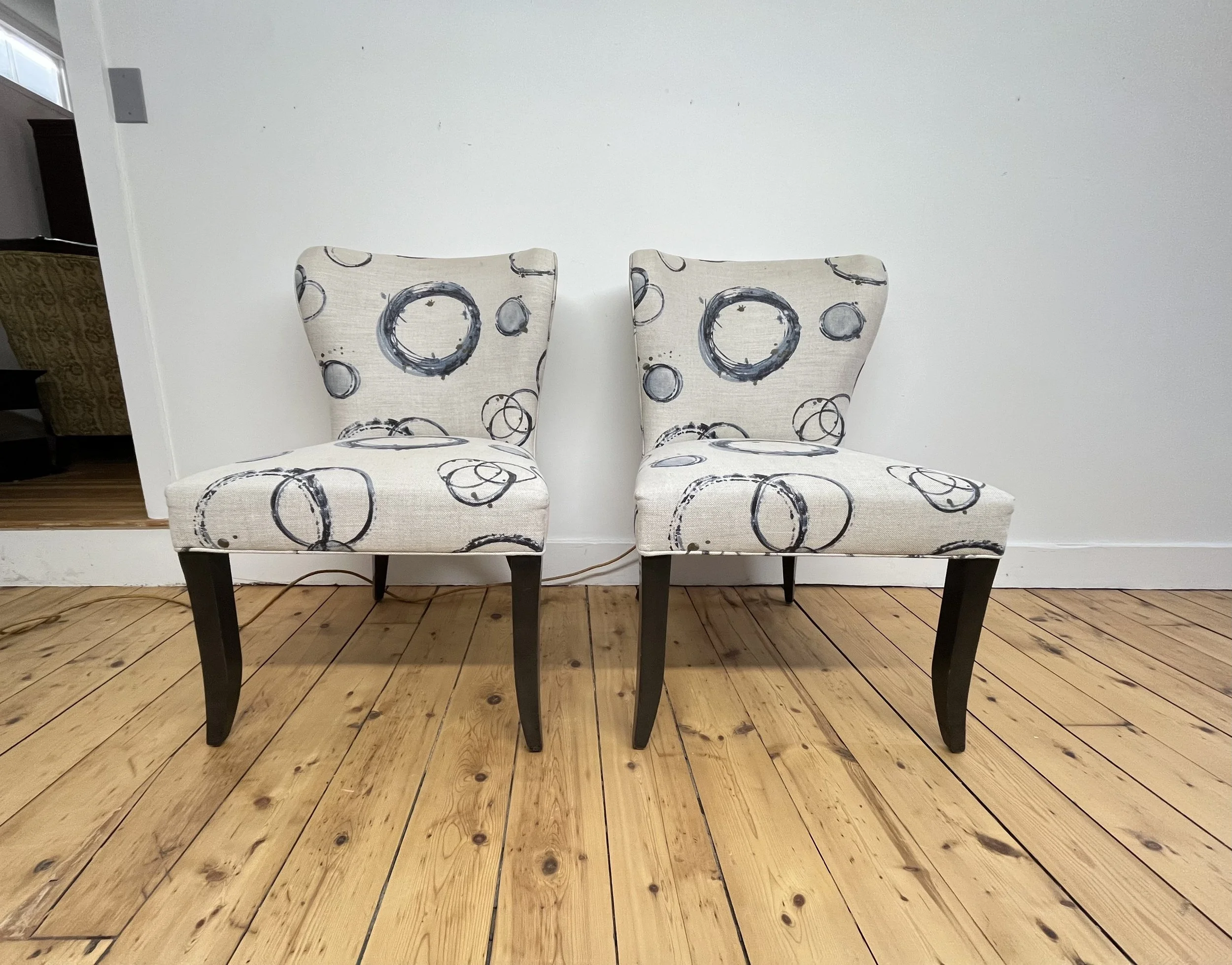 kravet-oxford-dining-chairs-pair-front.jpeg