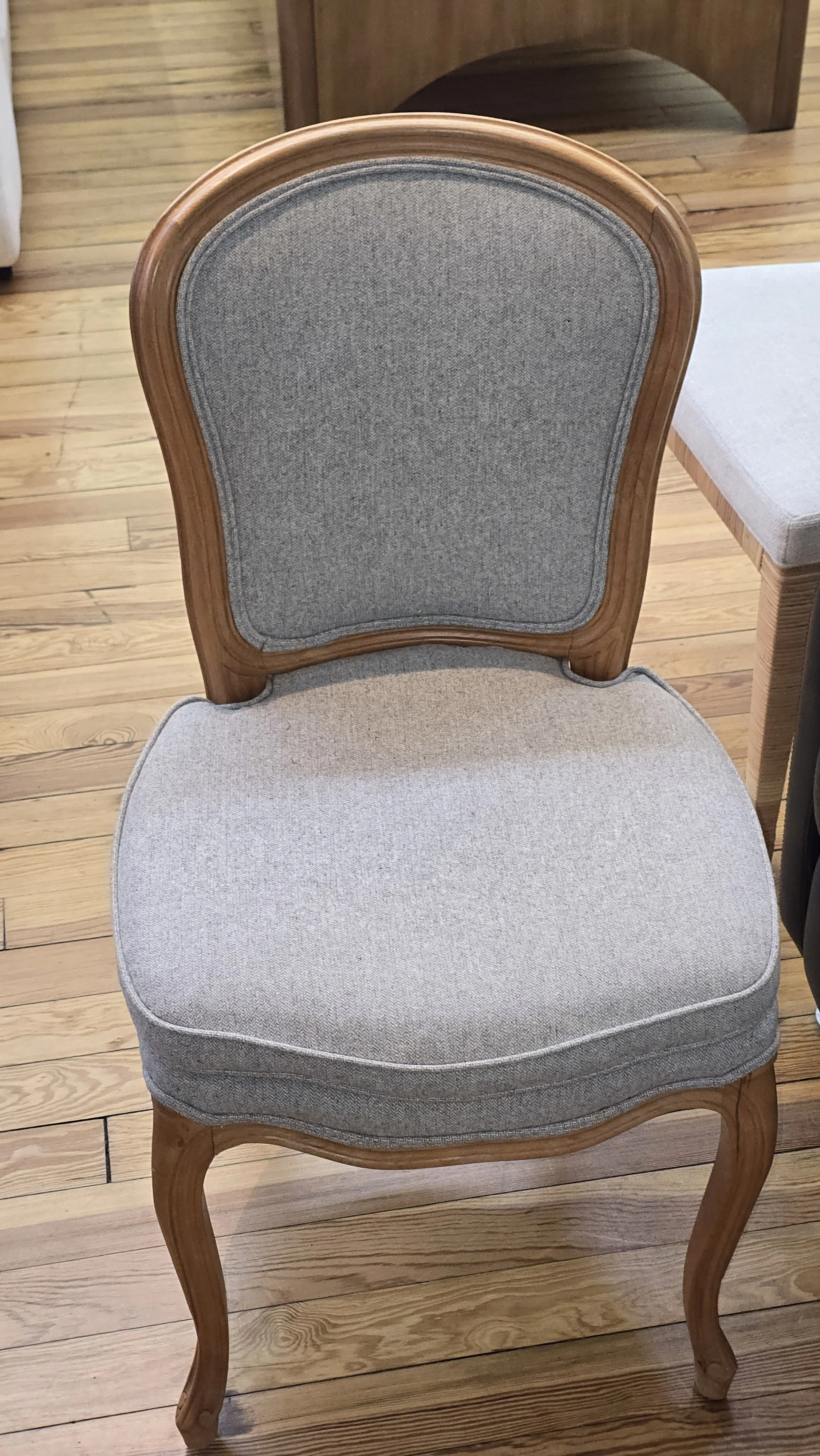 kravet-italian-dining-chair-beige-front.jpg