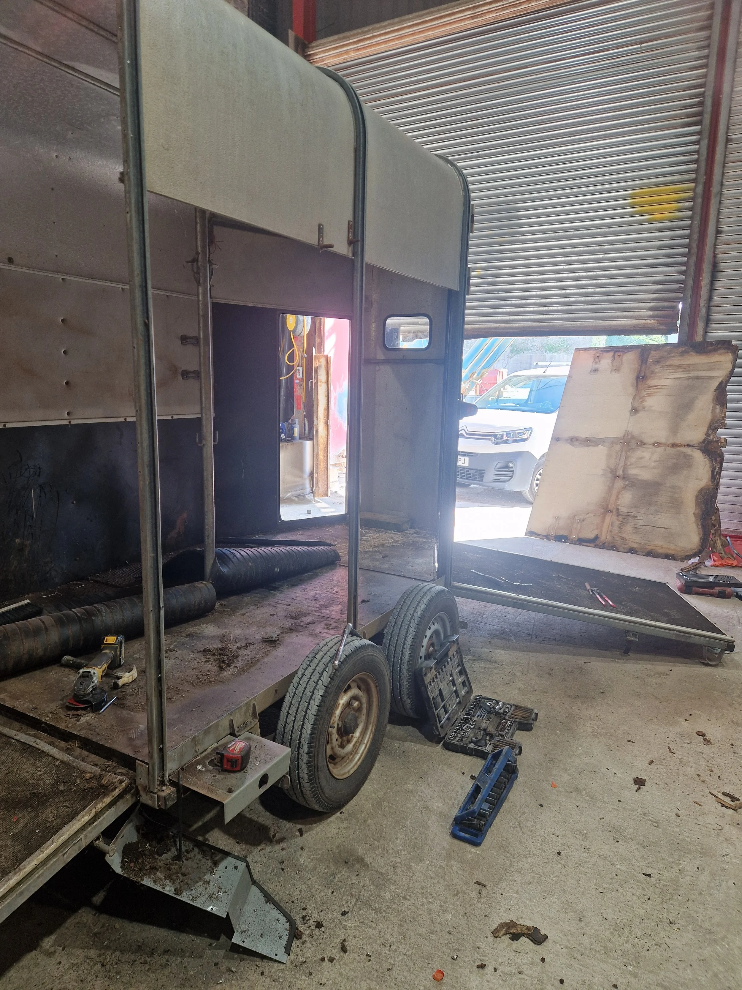 Ifor Williams in for a full panel replacement along with complete brake overhaul and axle refresh.