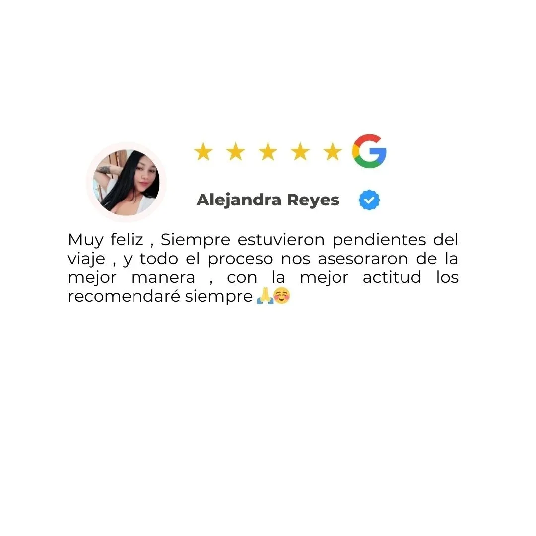 Google review for Alejandra Reyes with five stars, profile picture of a woman with long black hair, verified checkmark, and text in Spanish praising her travel advice.