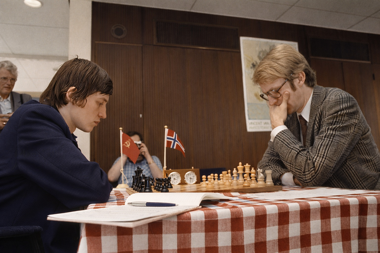 1976 Amsterdam Euwe Jubilee Chess Tournament – Karpov’s Performance