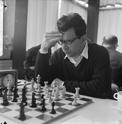 Pal Benko in deep thought