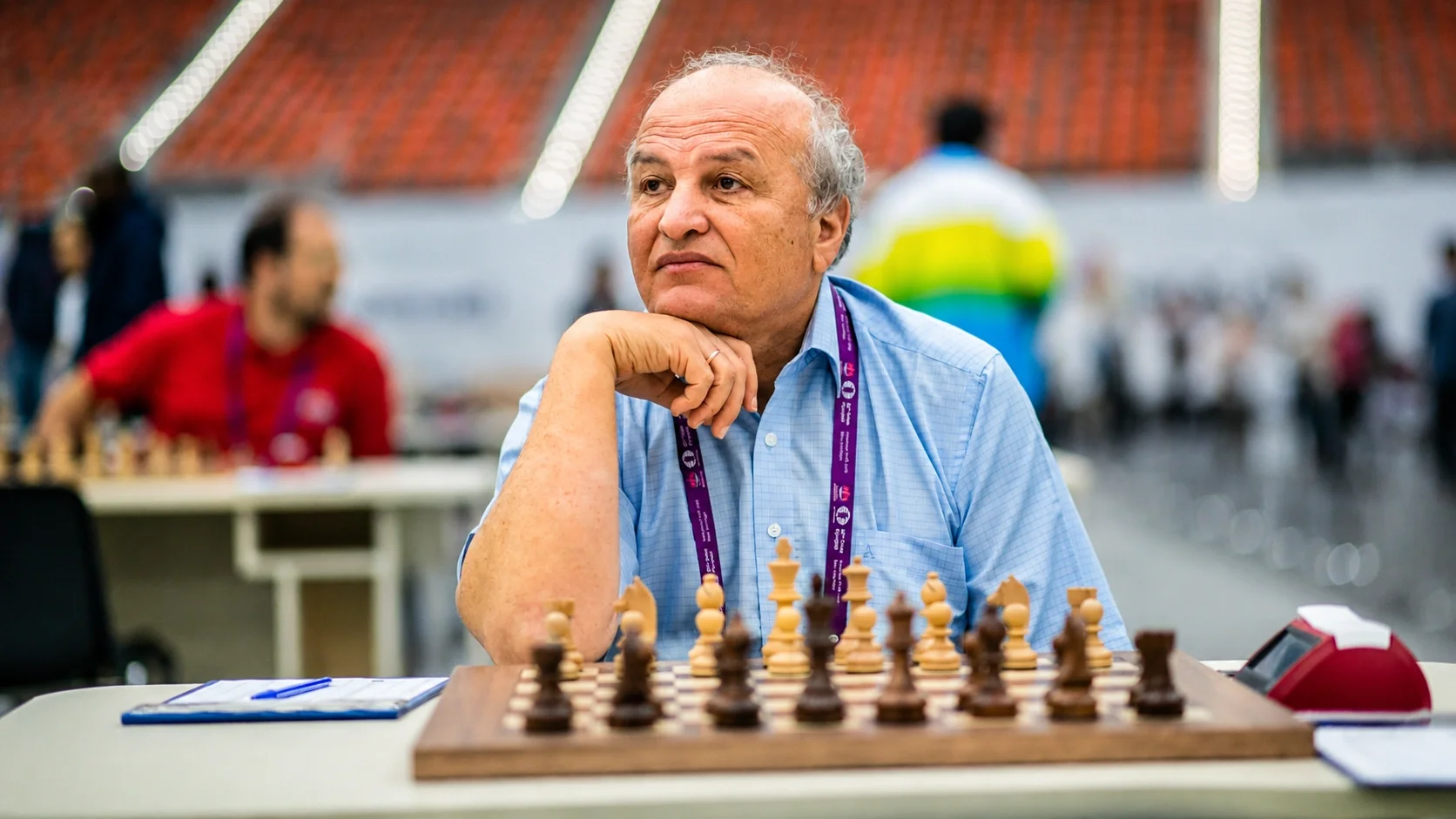 Alexander Beliavsky at the chess board waiting for his opponent